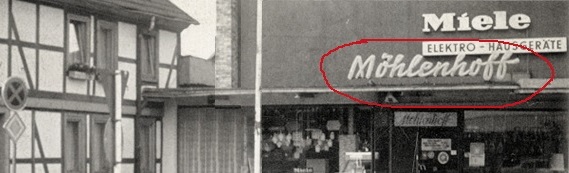 Магазин семейной пары Hellmuth und Magdalene Möhlenhoff. Архивный снимок